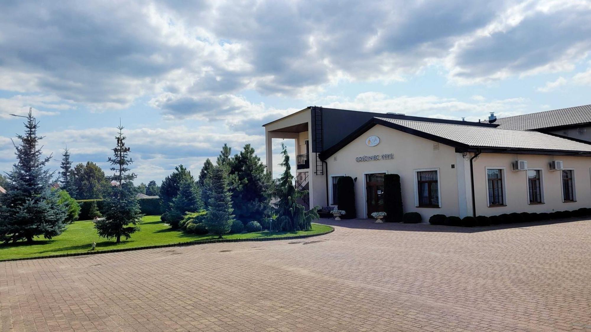Hotel Gosciniec Krys Żnin Zewnętrze zdjęcie